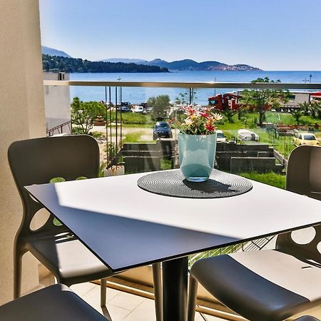 Mariner Apartments Sutomore Luaran gambar