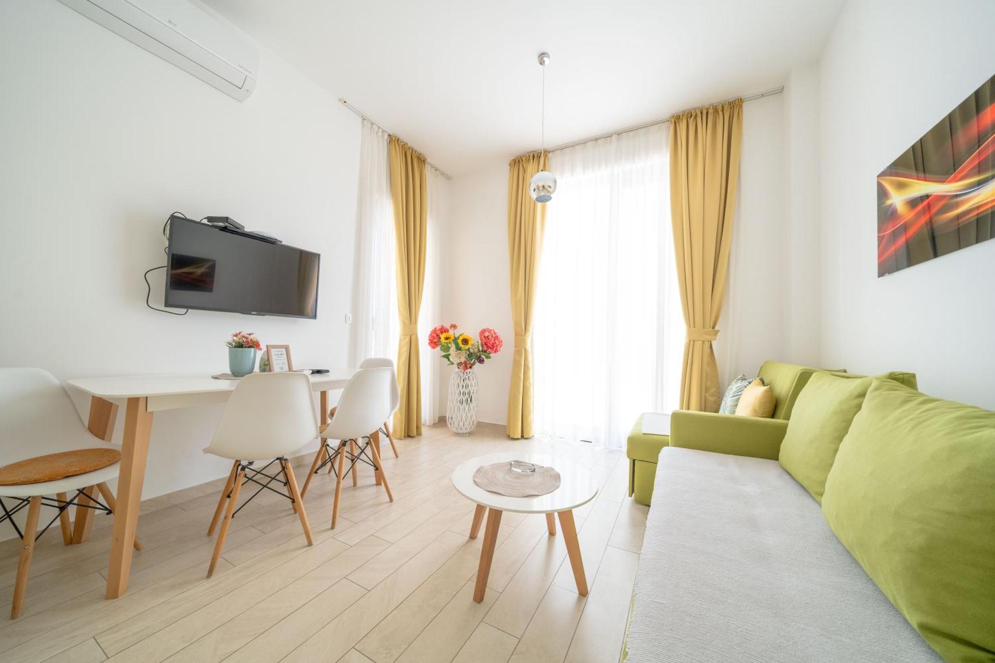 Mariner Apartments Sutomore Luaran gambar
