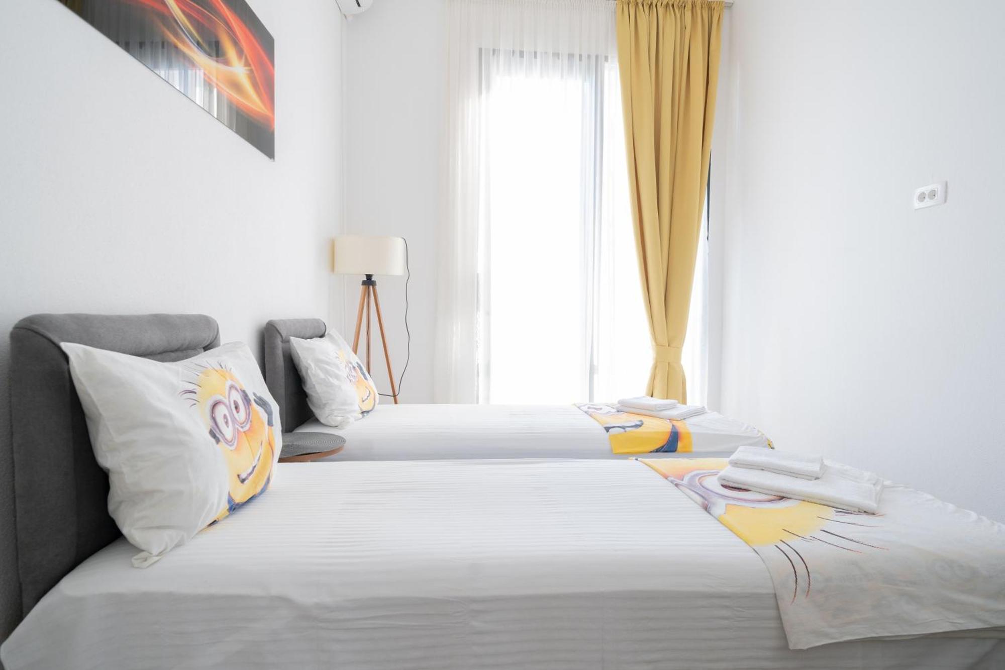 Mariner Apartments Sutomore Luaran gambar